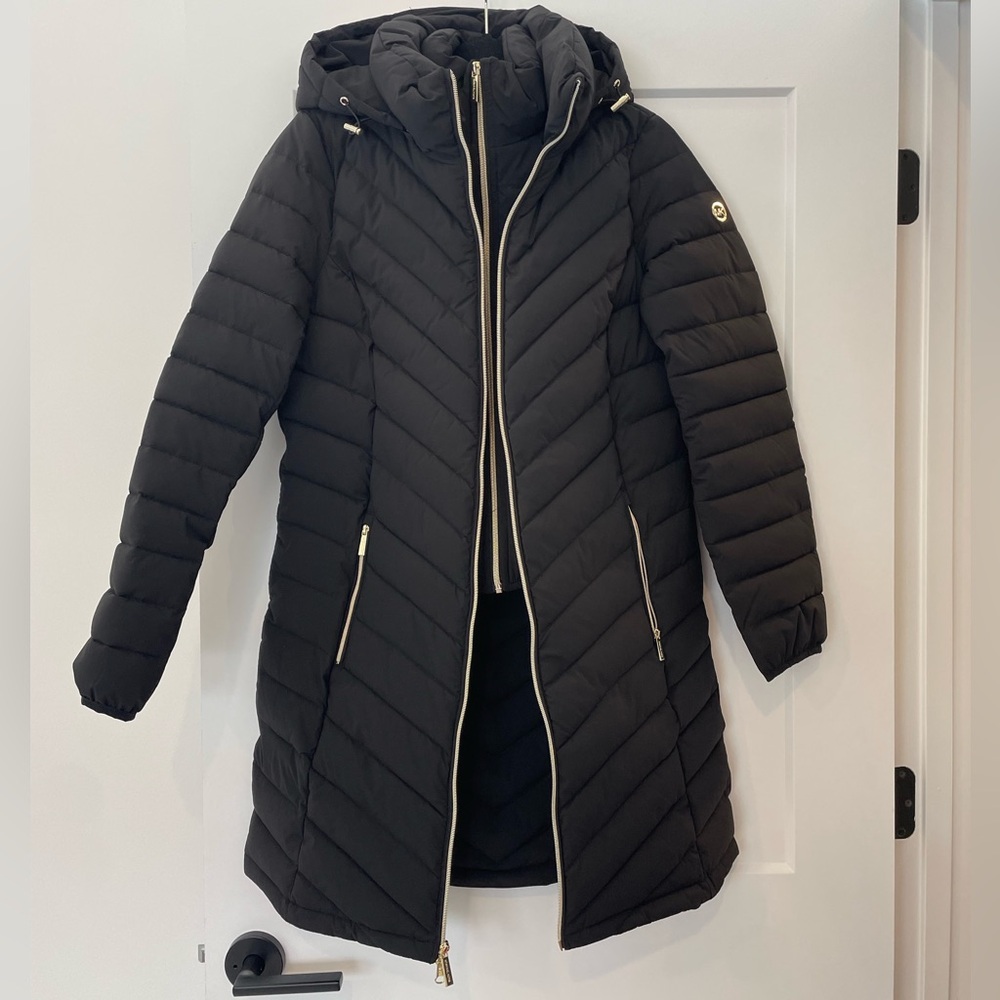 Michael Kors Black Hooded Puffer Jacket XS Gold zipper
